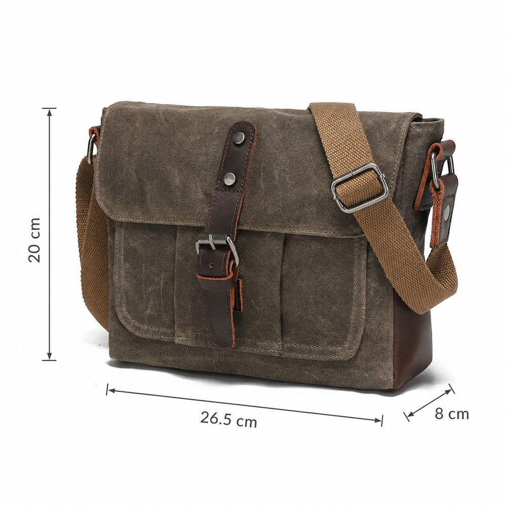 Small grey-brown vintage waxed canvas messenger bag showing dimensions of 26.5 cm length and 20 cm height.